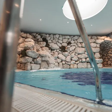 Hotel Kreuzberg Monte Croce